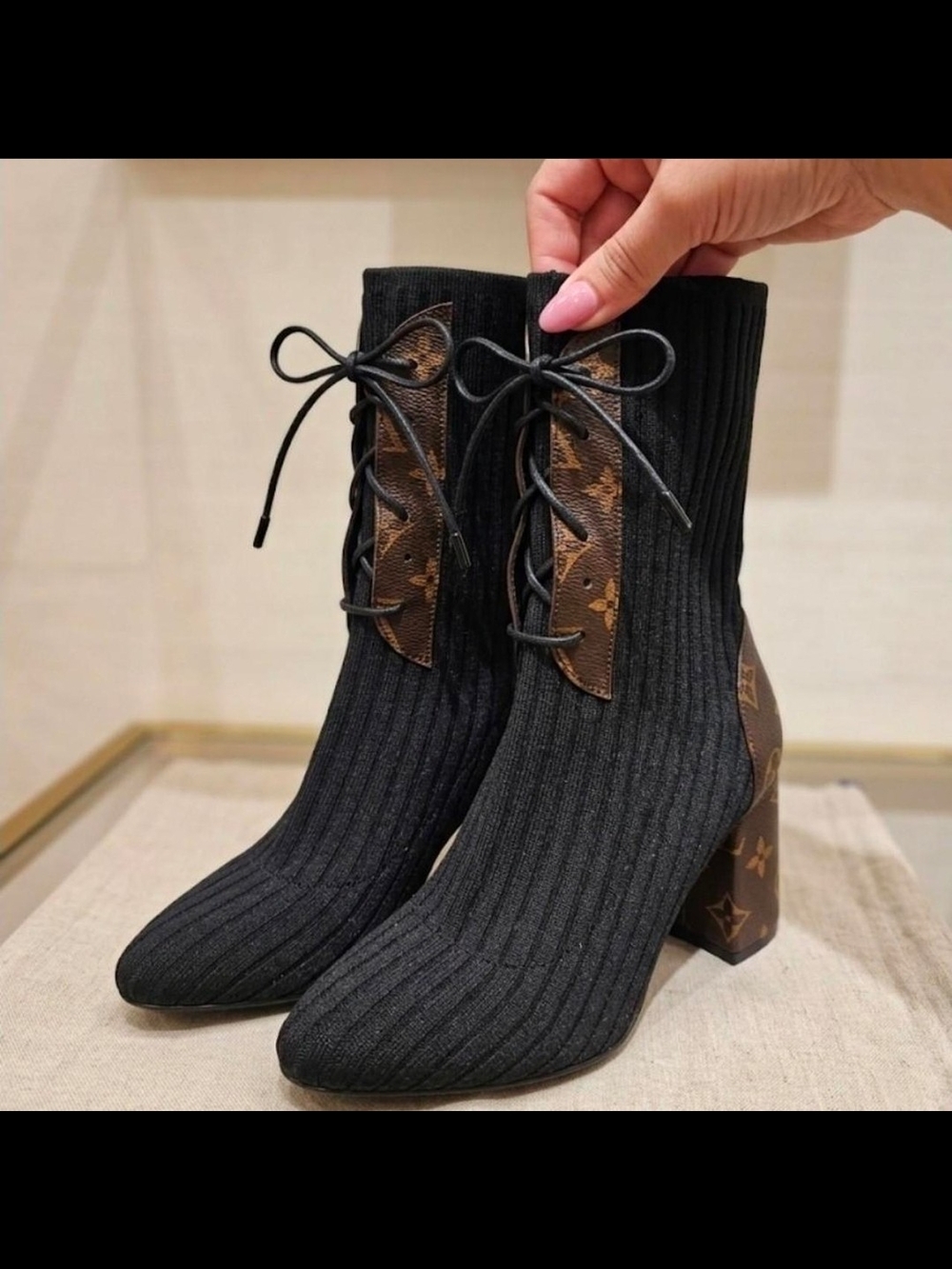 NEVER BEEN WORN Black Knit Lace-Up Ankle Boots with Monogram Accents